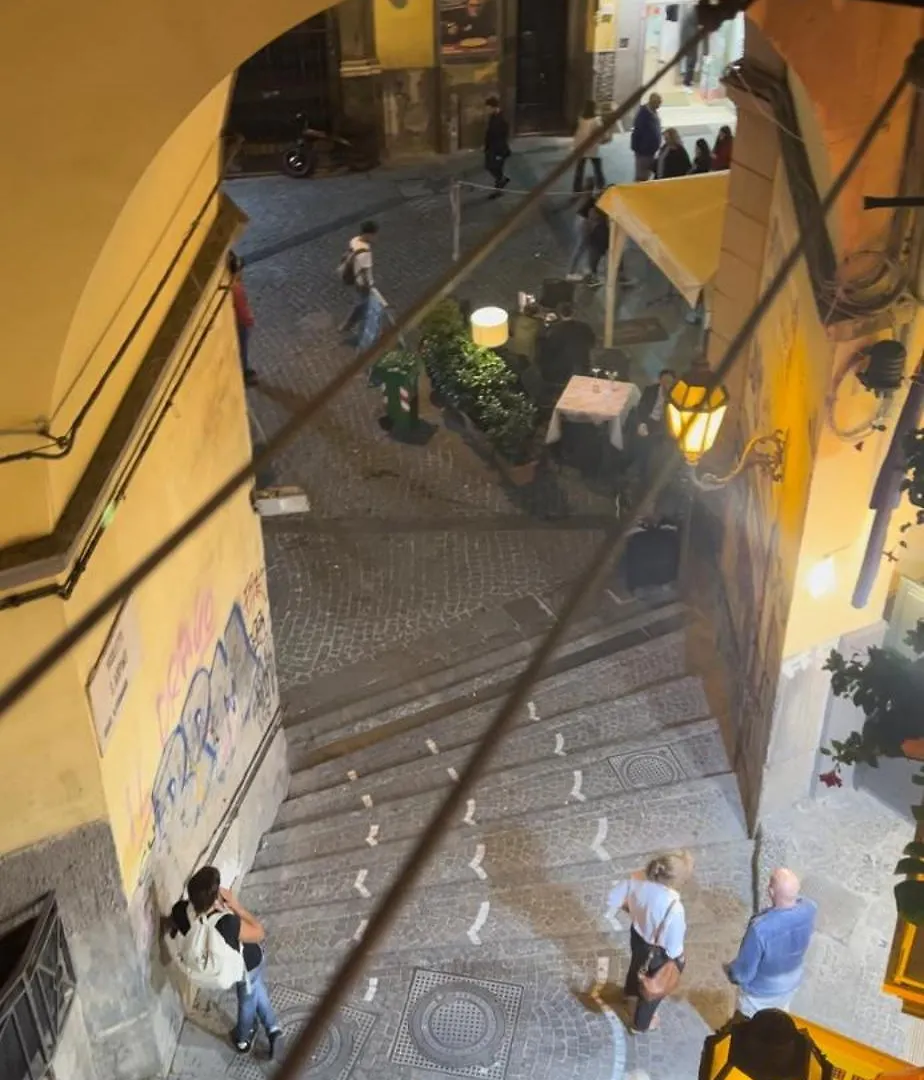 Appartamento Napoli Street Chiaia